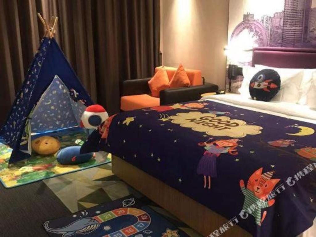 深圳光明希尔顿欢朋酒店 外观 照片